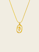 Golden Petal Oval Necklace