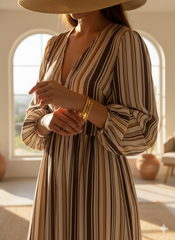 Golden Curve Sparkle Bangle