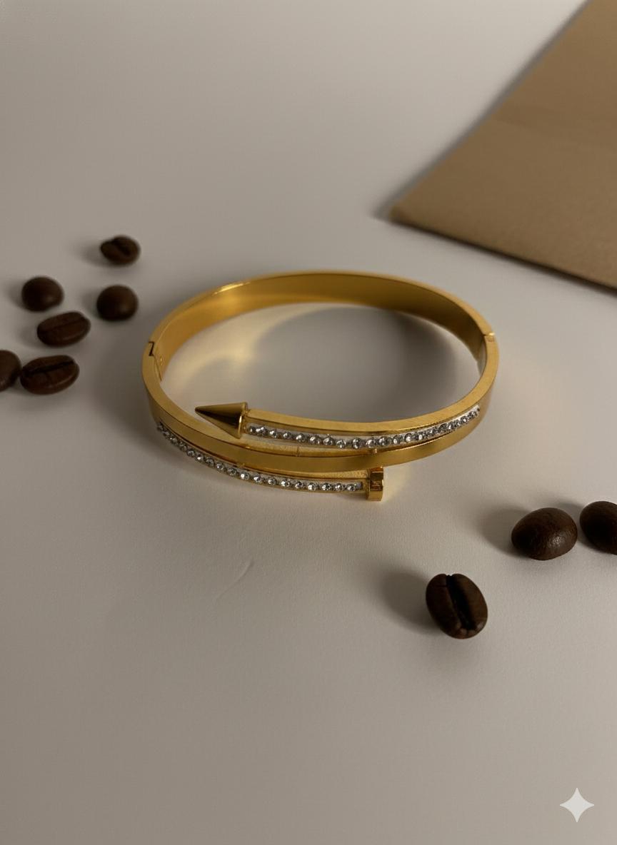 Golden Curve Sparkle Bangle