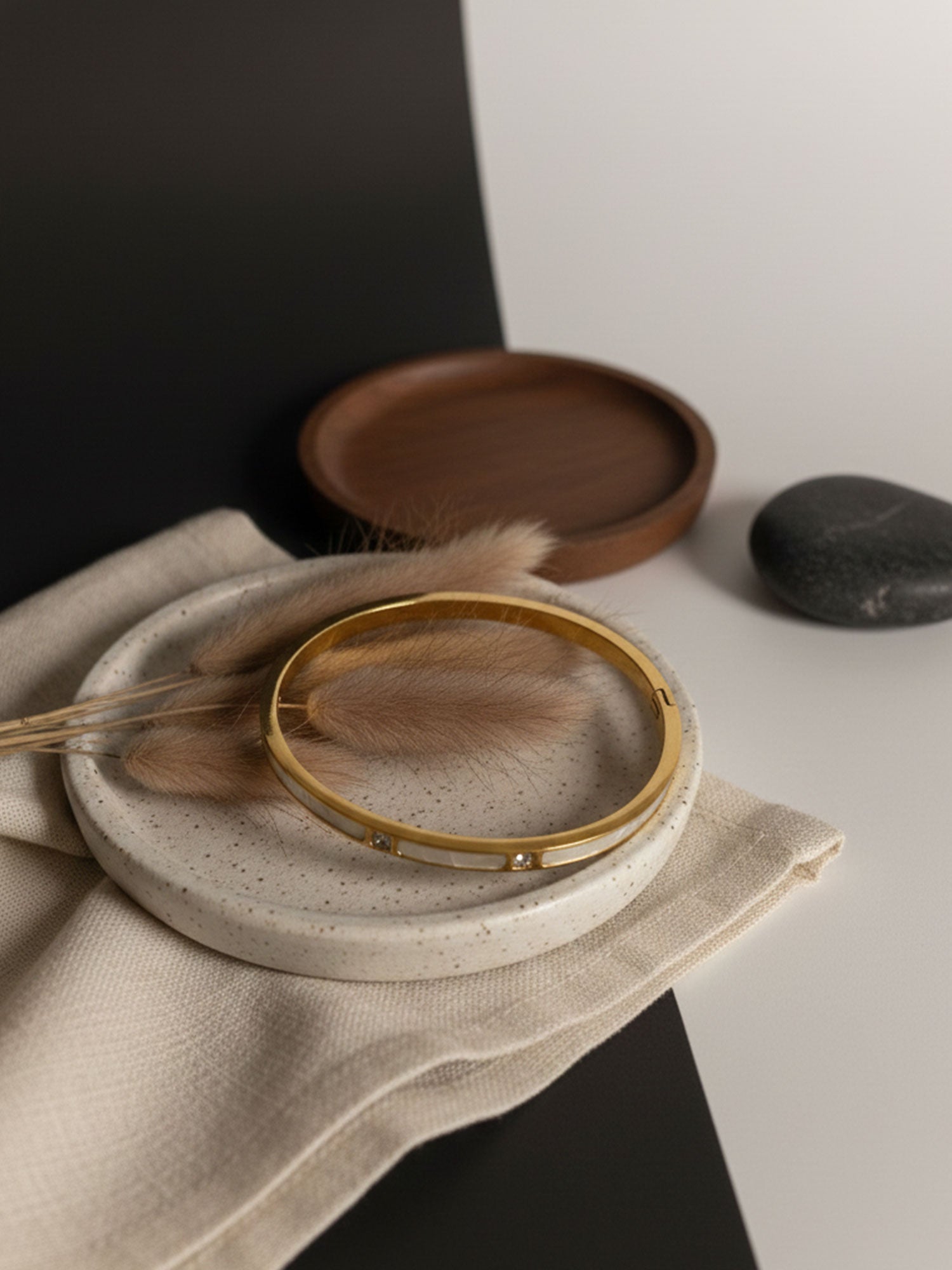 Mother of Pearl Elegance Bangle