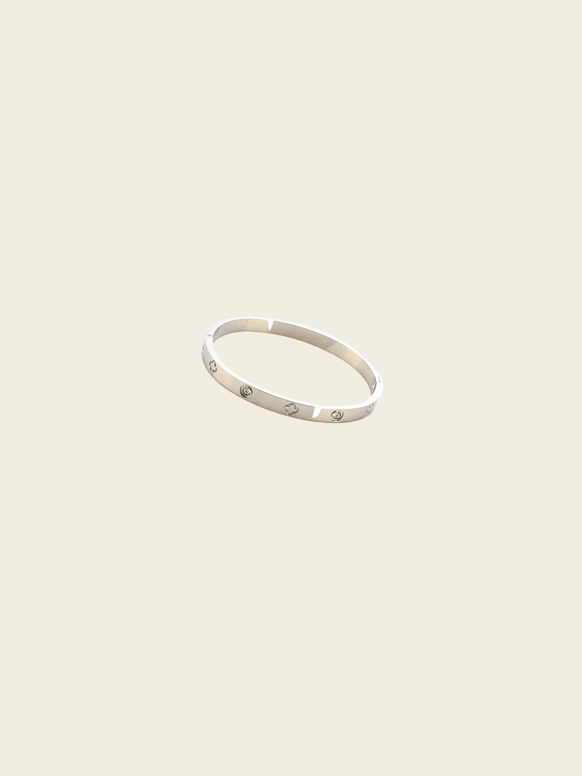 Silver Luxe Signature Bangle