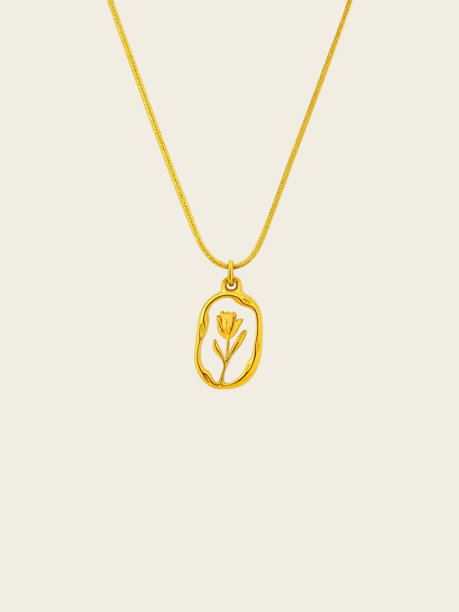 Golden Petal Oval Necklace