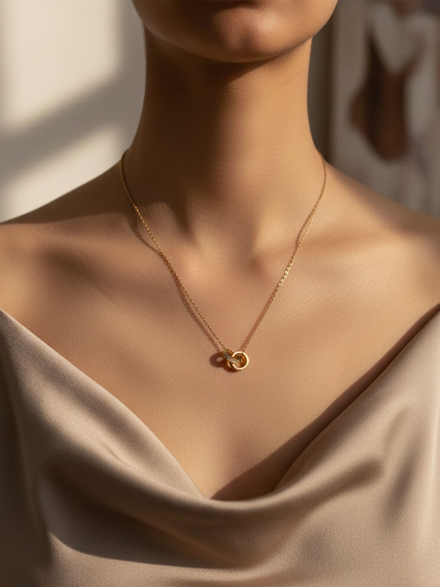 RAHRE Double Ring Charm Necklace