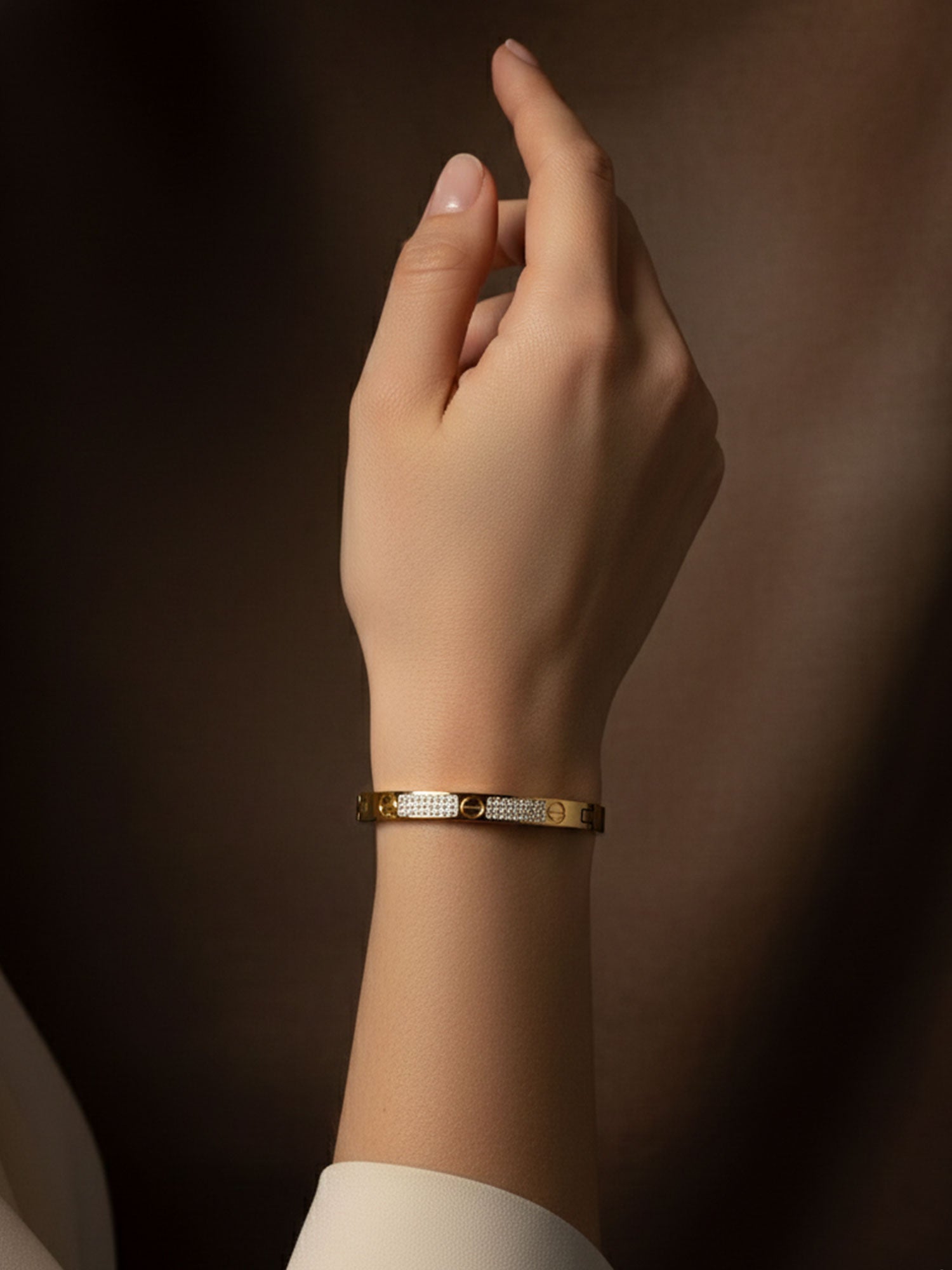 Gold Shine Signature Bangle