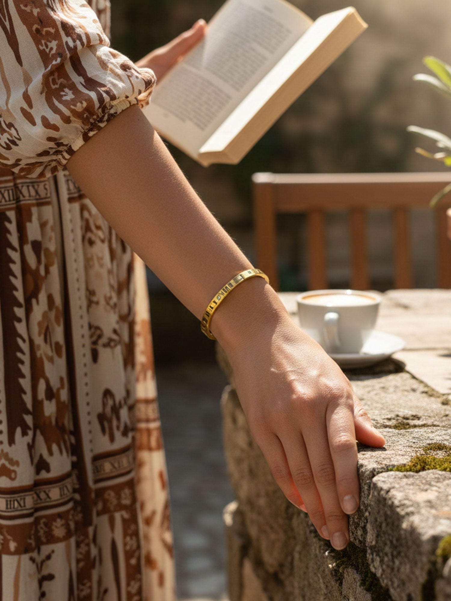 Roman Numeral Slim Bangle